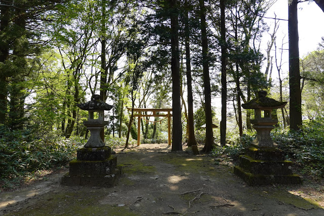 鳥取県東伯郡琴浦町山川　船上神社