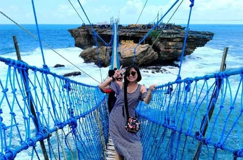 Pantai Timang -Jogja