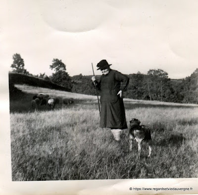 Photo ancienne d'Auvergne : lieux divers.