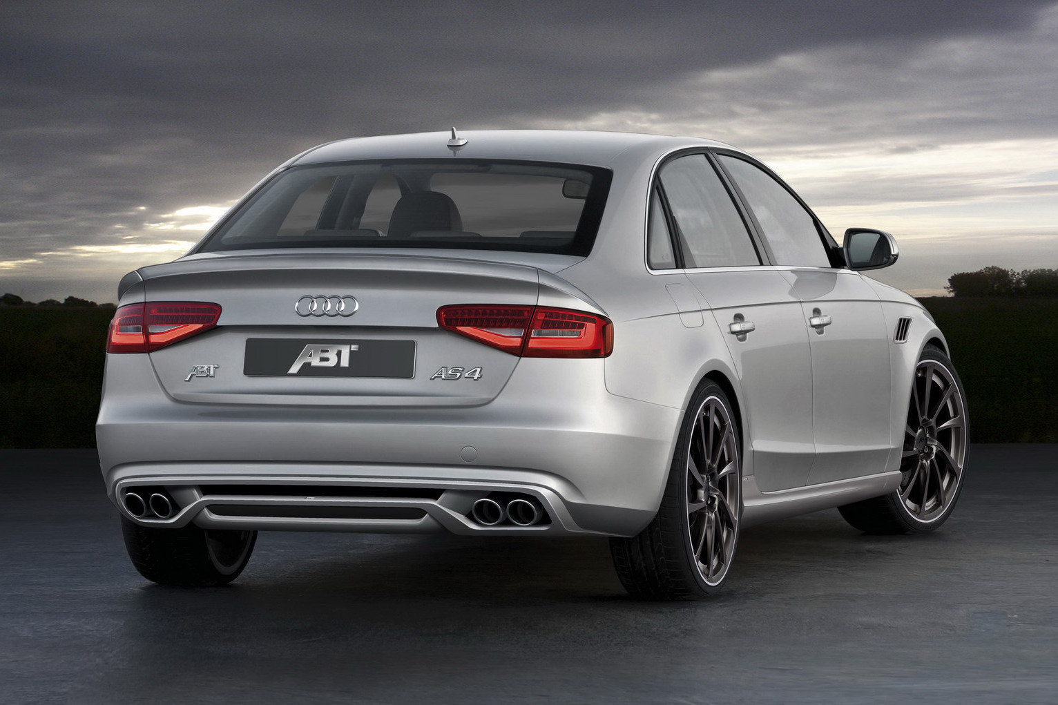 Audi A4 latest Luxur