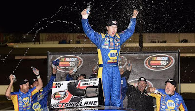 Todd Gilliland wins both NAPA Auto Part Twin 100s #NASCAR