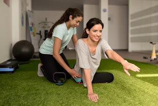 physical therapy assistant schooling