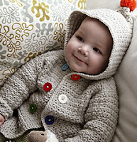 http://translate.googleusercontent.com/translate_c?depth=1&hl=es&rurl=translate.google.es&sl=en&tl=es&u=http://www.canadianliving.com/crafts/crochet/crochet_a_cozy_hooded_jacket_for_baby.php&usg=ALkJrhgpfocM4_6CK96Nn4YNx1vtDxdKmw