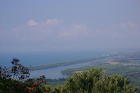 lago di Sabaudia e mare