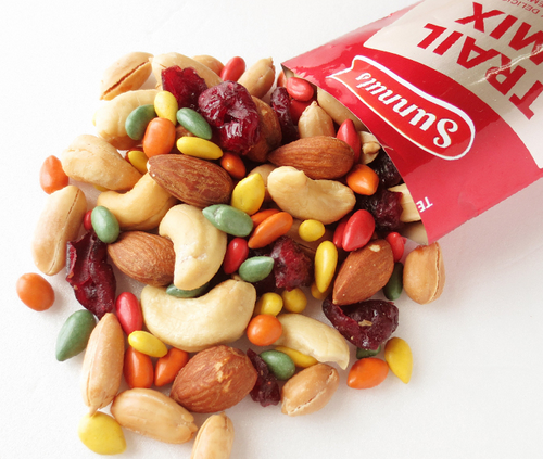 Trail Mix Nuts & Choco