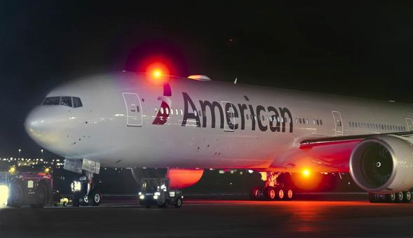 american airline pilot dies boston