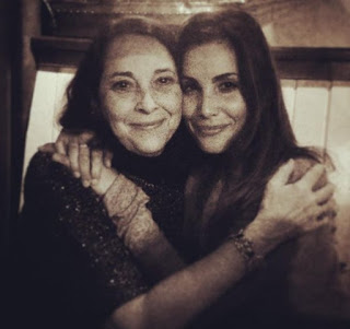 Picture of Carly Pope with her mom