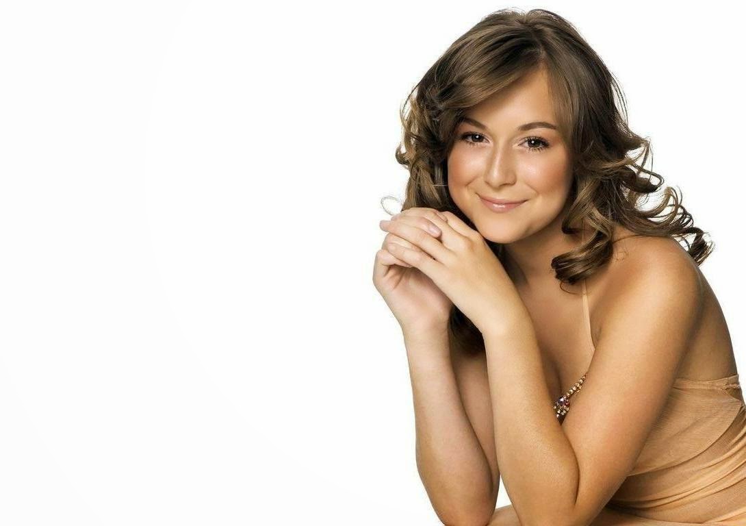 Alexa Vega Hd Wallpapers Free Download