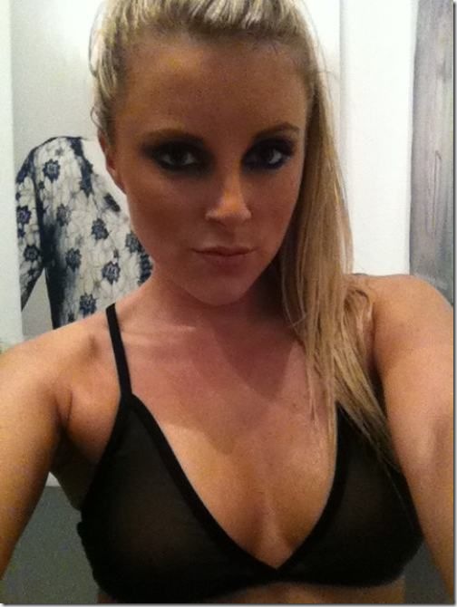 Rachel-McDonald-twitpics-1