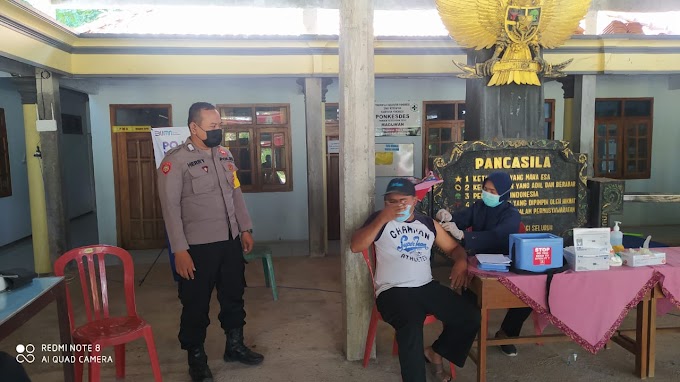 Polsek Sambit Polres Ponorogo Monitoring Vaksinasi Covid -19 Dosis 2 Kepada Warga Desa Maguwan Sambit oleh Puskesmas Sambit