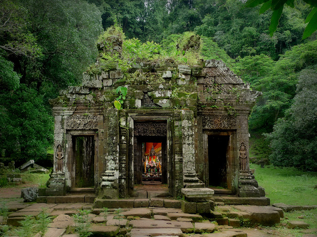 vat-phou-temples-laos