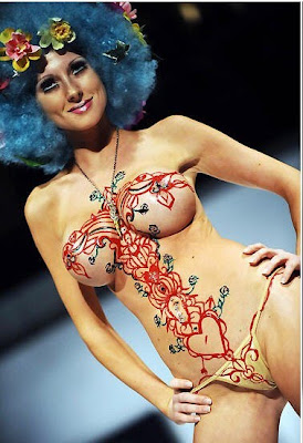 Body Painting Hollywood Style