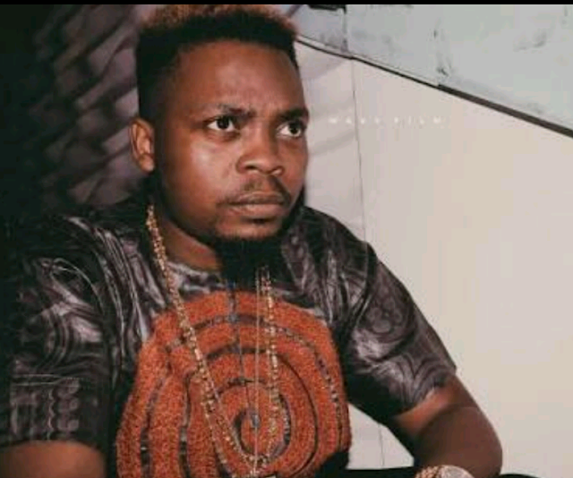 Olamide sides Yahoo Boys - retweeted "You cant be condemning  yahoo boys on twitter and be moving with them offline"