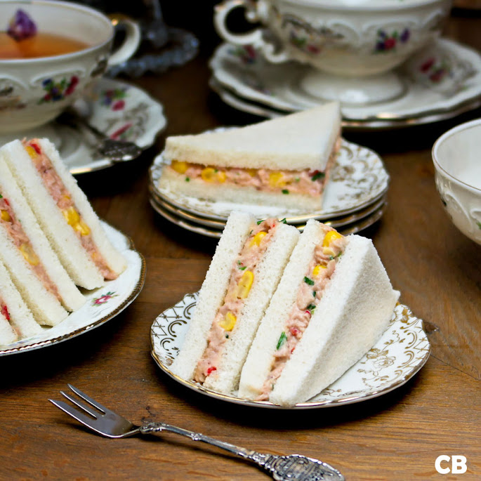 High tea sandwiches met lichtpikante tonijnsalade