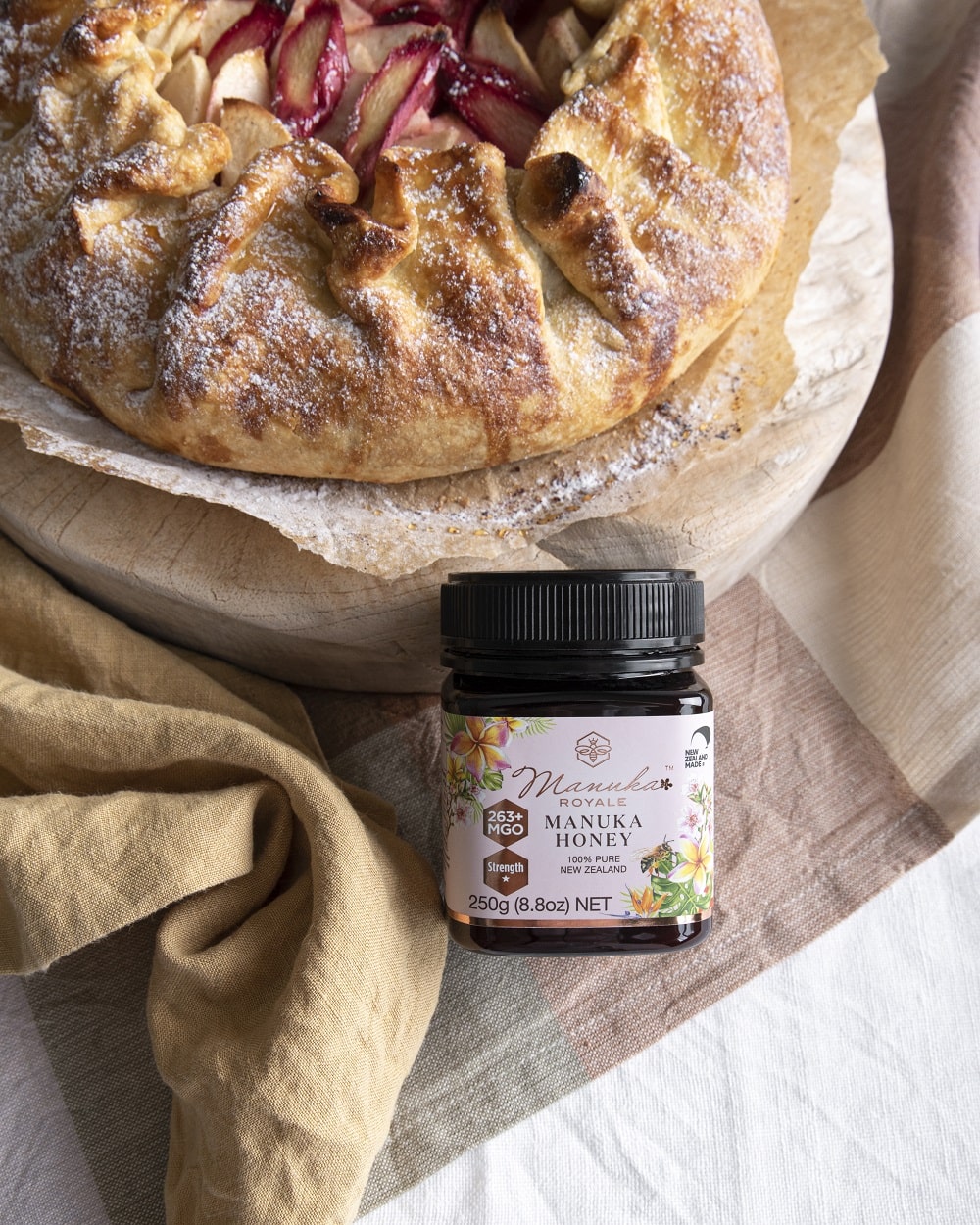 MANUKA HONEY IS IN THE SPOTLIGHT, FOR ALL THE BEST REASONS