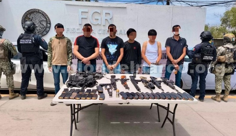Fuerzas Federales y Estatales detuvieron a seis Sicarios fuertemente armados en Navolato, Sinaloa