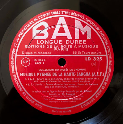 #Congo #Brazzaville #Pygmy #Pygmées #Babinga #Bangombe #Babenzele #Polyphony #Vocal #poliphonies vocales #hunting rituals #magic #ceremonies #collective music #forest people #traditional music #world music #African music #vinyl #7 inch #musique africaine #musique traditionnelle #rituel #magie #chasse #BAM #Ouesso