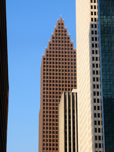 Bank of America Center 700 Louisiana St. Houston, TX 77002