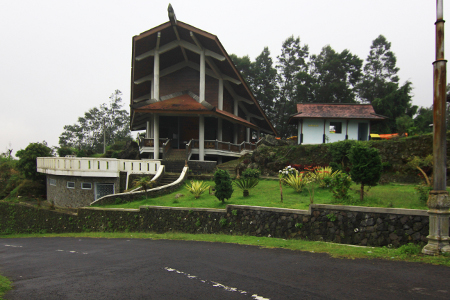  Tempat Wisata di Dieng yang Paling Menarik 12 Tempat Wisata di Dieng yang Paling Menarik 