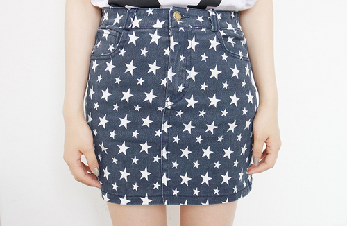  Star Print Denim Mini Skirt