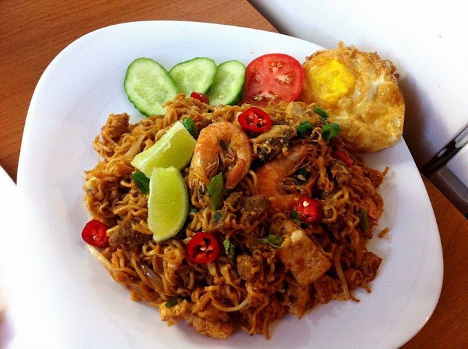 SARAPAN BERSAMA MEE MAGGI GORENG MAMAK