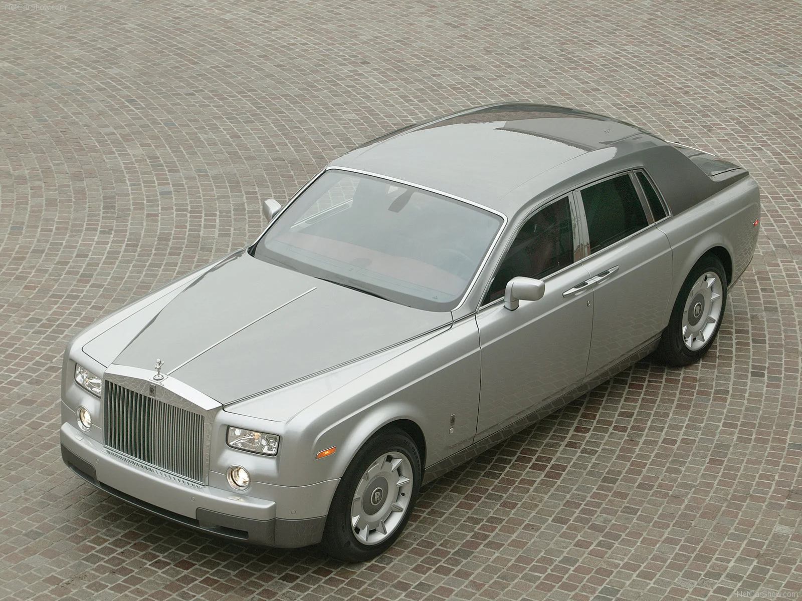 Hình ảnh xe siêu sang Rolls-Royce Phantom 2003 & nội ngoại thất