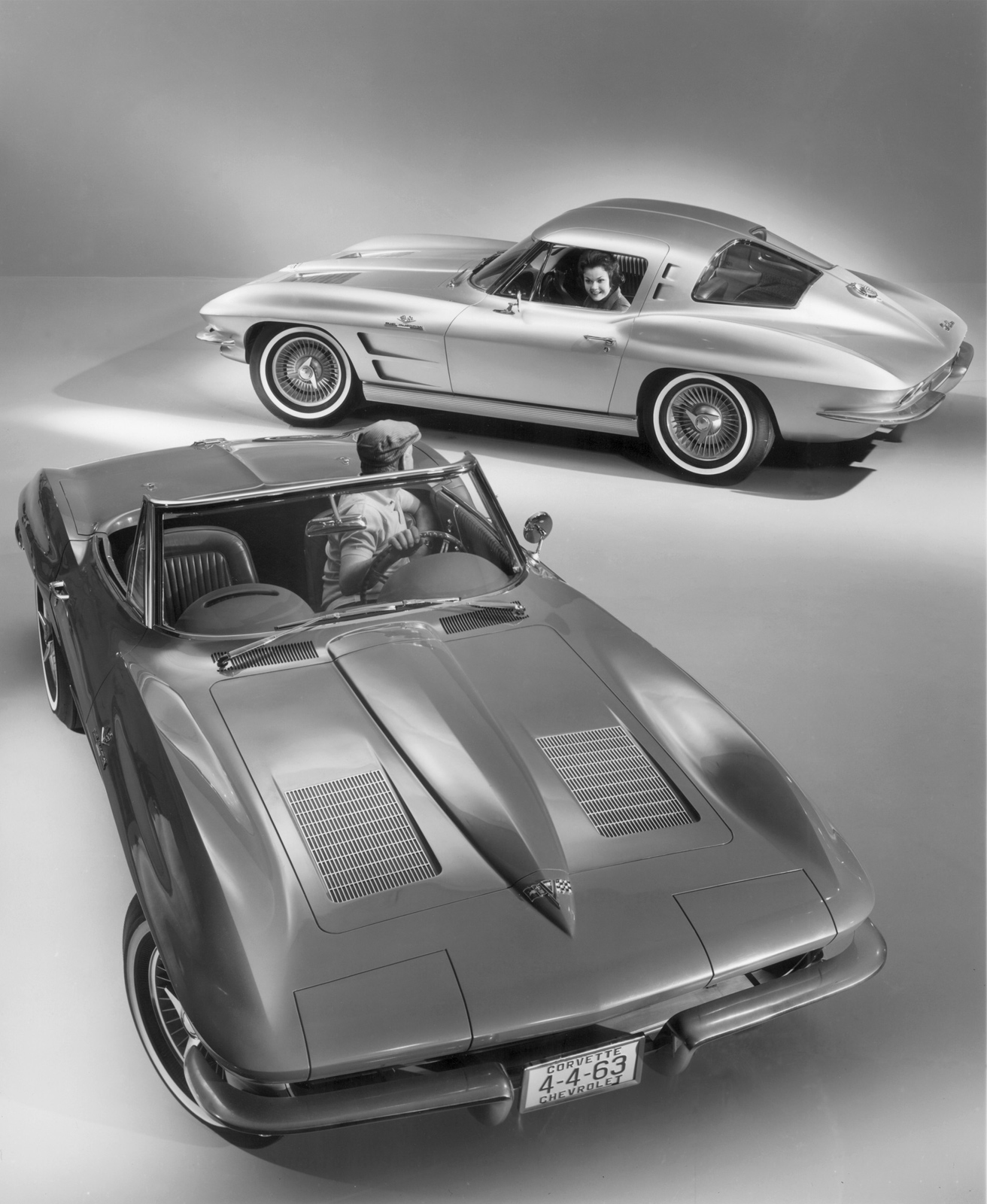 https://blogger.googleusercontent.com/img/b/R29vZ2xl/AVvXsEjmRXZ48vCAfRkpXfnYarbrkYOYFobsOkwJW2lbBIpe0LgU0UBp842ALNRx0r3ki2jzp7WXU2pqMfsLNGPOnXfhPbJ6mqeXutuPopyp9JrdVi_ANdAEsl2QGVznTI8peXldqUoWNgaGfYE/s1600/Corvette-C2-1963.jpg