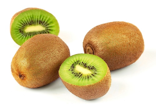 quả kiwi có chứa lượng vitamin C gấp đôi cam