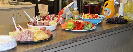 2016-4 Retreat weekend - snack at BBR DSC_0962