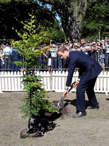 prince william toowoomba. Prince William visits