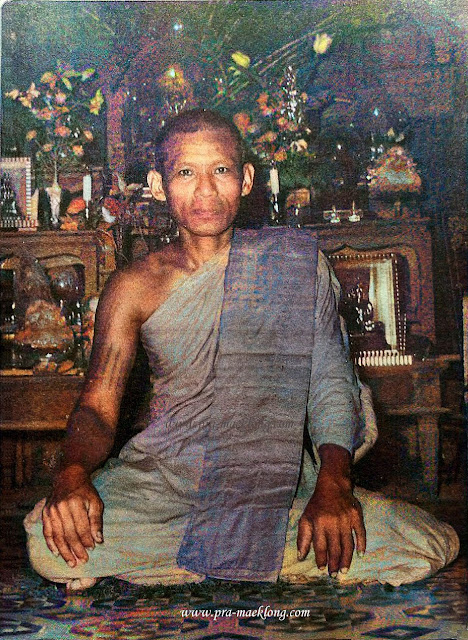 ภาพถ่ายหลวงพ่อแดง วัดมะขาม ราชบุรี
