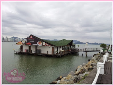 Balneário de Camboriú Restaurante Flutuante