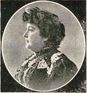 Carmen de Burgos en una fotogafría publicada en 1905