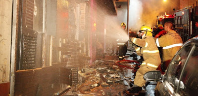 Incêndio em boate no RS mata mais de 180 pessoas