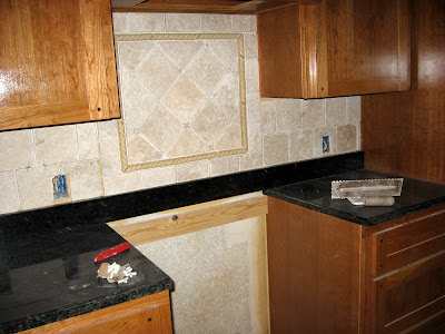 Flooring Ideas Kitchen on Kitchen Tile Floor Laying Designs    Kitchen Designs