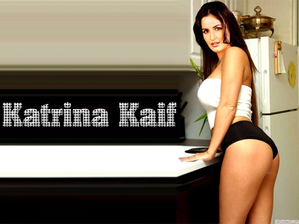 Katrina Kaif Swimsuit HD wallpaper