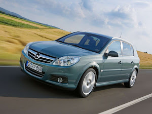 Opel Signum 2006 (1)