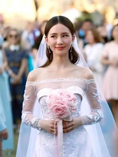 Liu Shishi wedding dress by Carven