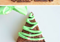 RECIPE - Easy Christmas Tree Brownies