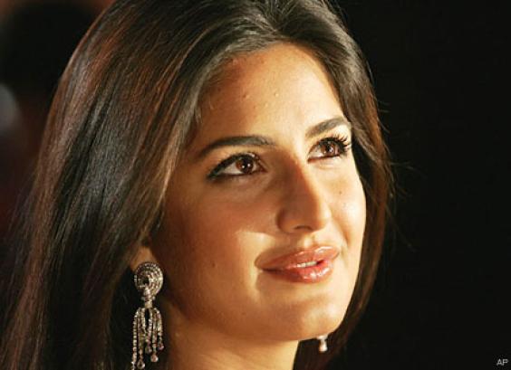 Katrina Kaif HD Wallpaper 