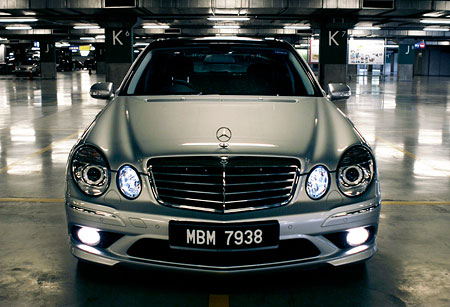 Mercedez Benz on Mercedes Benz E280 Car Wallpaper