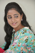 Aishwarya photo shoot gallery-thumbnail-22