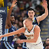Nikola Jokic torna-se o terceiro atleta na história da NBA a alcançar uma média de triplo-duplo em uma temporada.