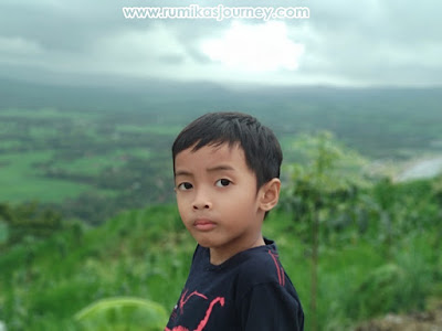 foto-di-puncak-darma-geopark-ciletuh