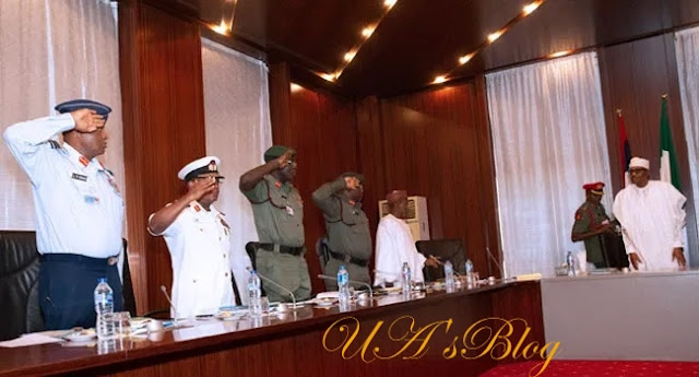 President Buhari And Service Chiefs In Closed-Door Meeting