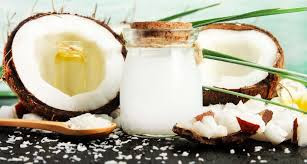Winter Nights & Coconut Oil: 7 Remarkable Benefits for Your Skin and Health
