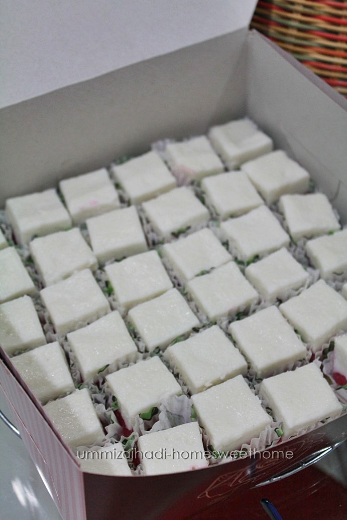 Home Sweet Home: KUIH TALAM LAPIS SAGU