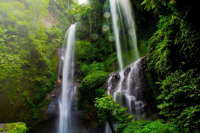 air terjun sekumpul