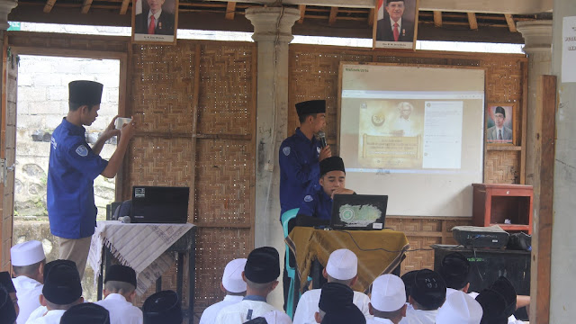 https://rinjanischool.blogspot.com/2019/07/jurusan-dan-ekstrakurikuler-pondok.html