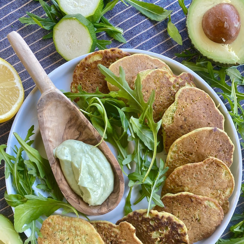 ZUCCHINI PANCAKES WITH AVOCADO DIP - Read more »